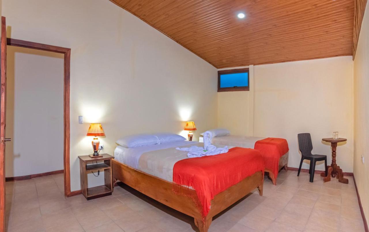 Hotel Casa Madonna Monteverde Buitenkant foto