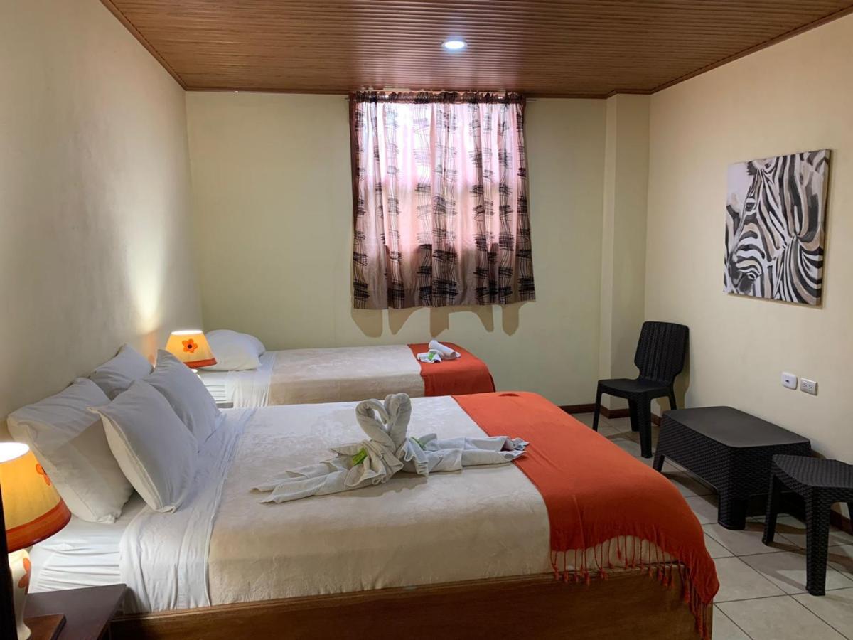 Hotel Casa Madonna Monteverde Buitenkant foto