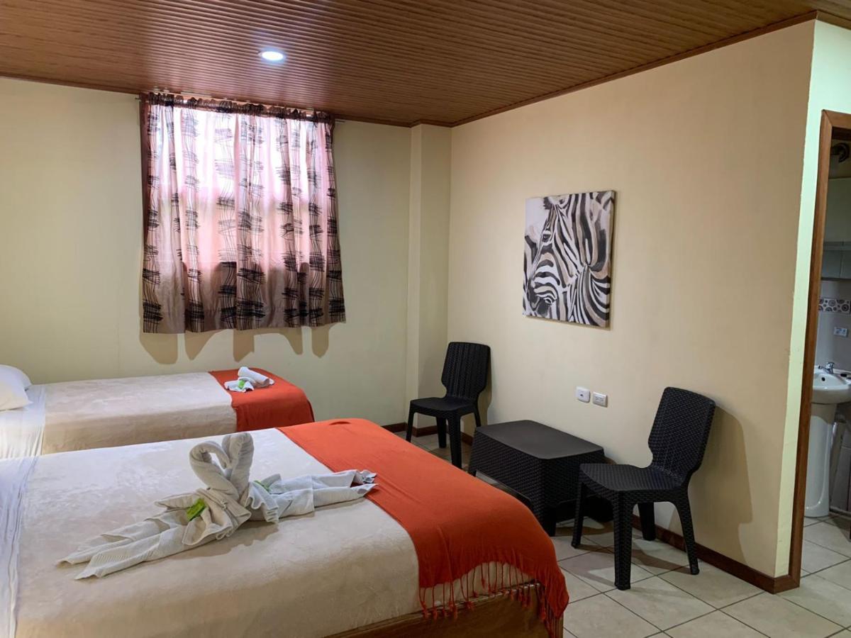 Hotel Casa Madonna Monteverde Buitenkant foto