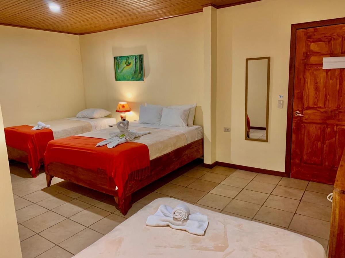 Hotel Casa Madonna Monteverde Buitenkant foto