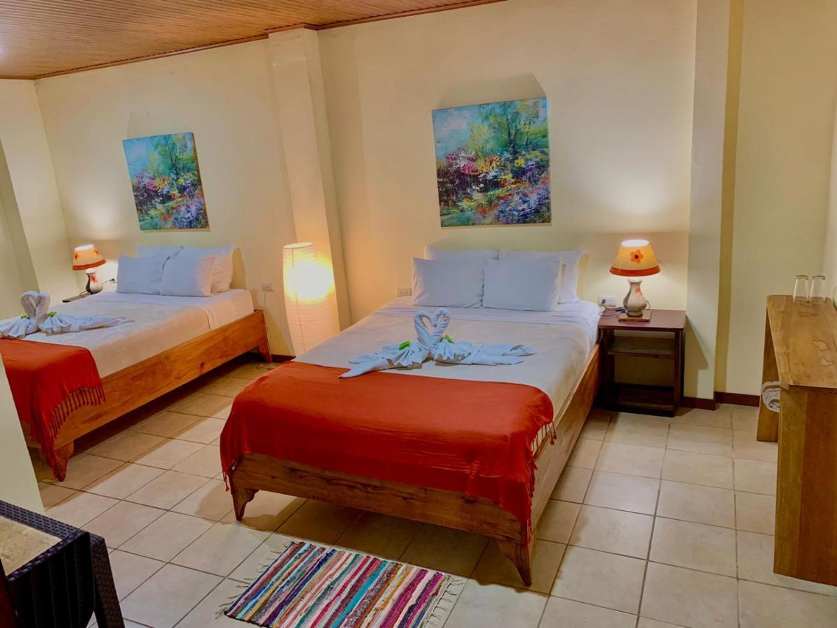 Hotel Casa Madonna Monteverde Buitenkant foto